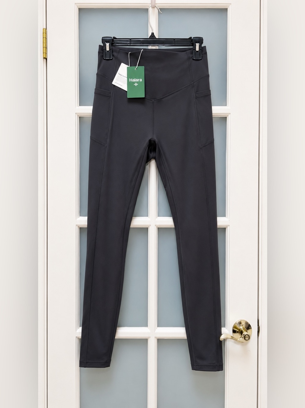 HALARA High-Waist Pocket Leggings - Charcoal Gray - Picture 7 of 9